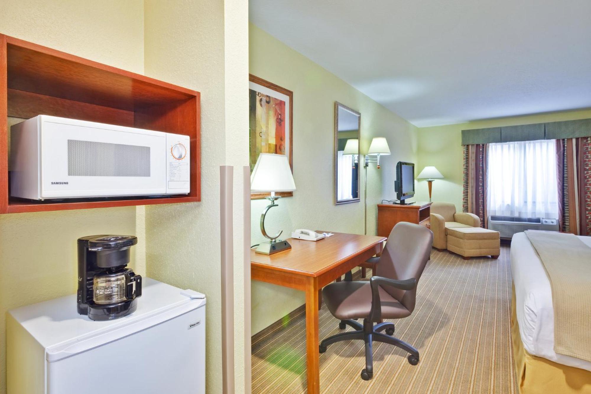 Holiday Inn Express Winfield - Teays Valley, An Ihg Hotel Hurricane Kültér fotó